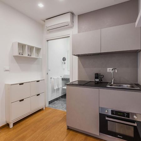 Rg8 Independent Apartment カターニア エクステリア 写真