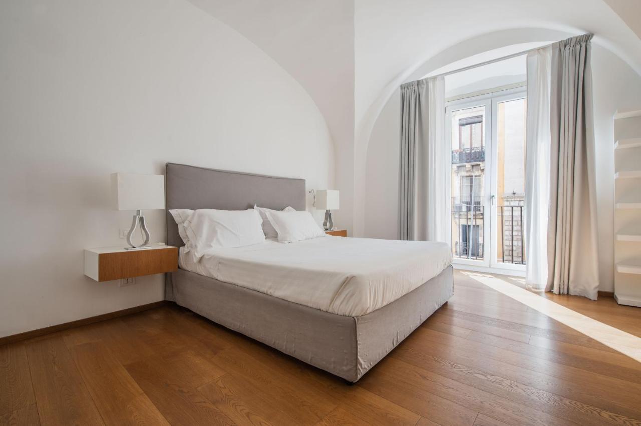 Rg8 Independent Apartment カターニア エクステリア 写真